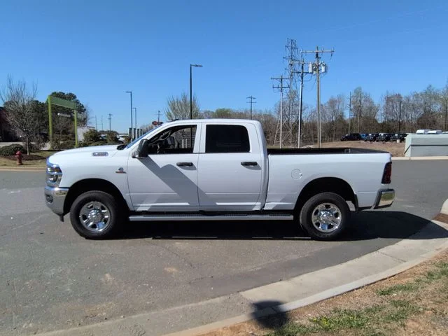 2026 RAM 3500 Tradesman - Photo 16