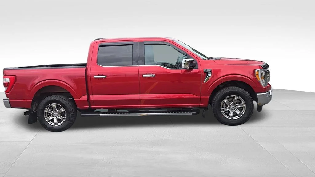 Used 2021 Red Ford XLT image 9