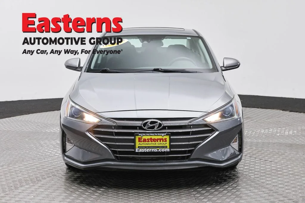 Used 2019 Gray Hyundai Value Edition image 2
