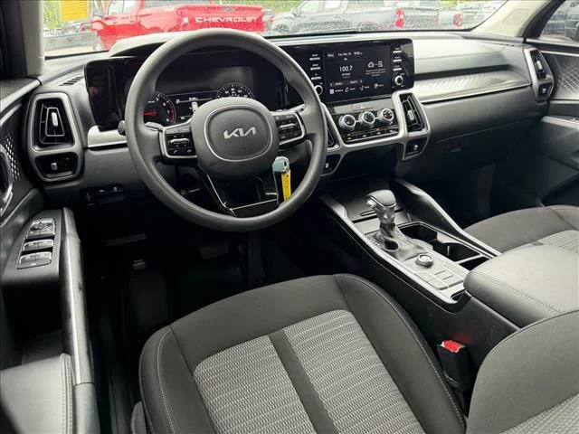 Used 2022 Gravity Gray Kia LX image 9