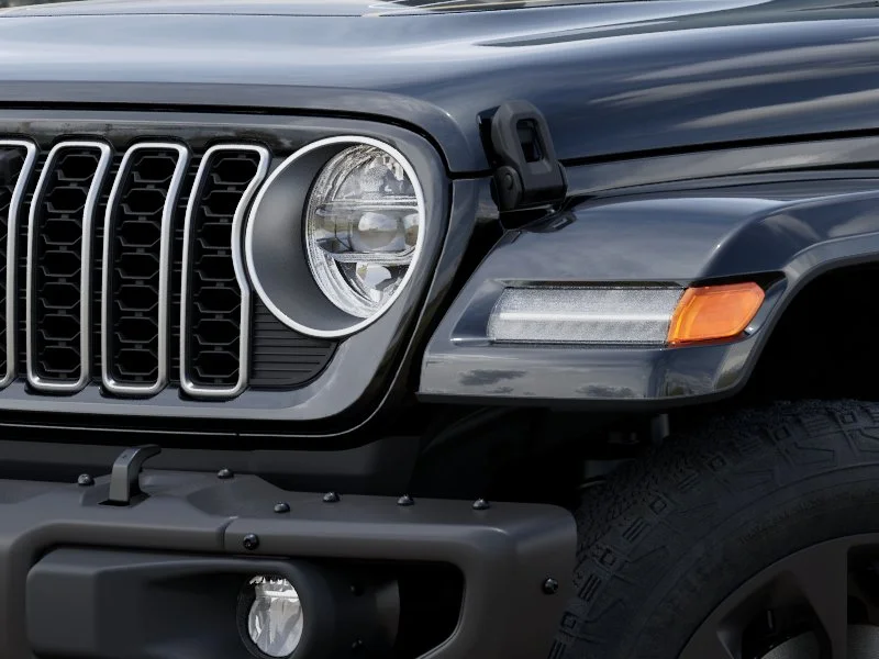 New 2025 Black Clear-Coat Exterior Paint Jeep Backcountry 4xe image 55