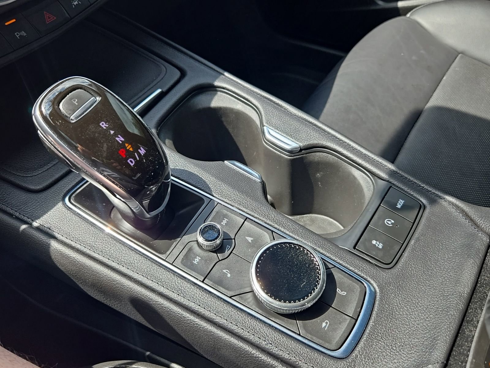 Used 2020 SHADOW METALLIC Cadillac FWD Premium Luxury image 22