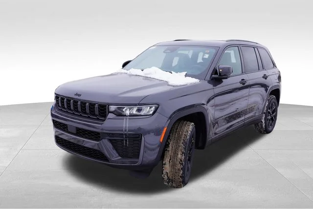 New 2026 Baltic Gray Metallic Clearcoat Jeep Laredo image 7
