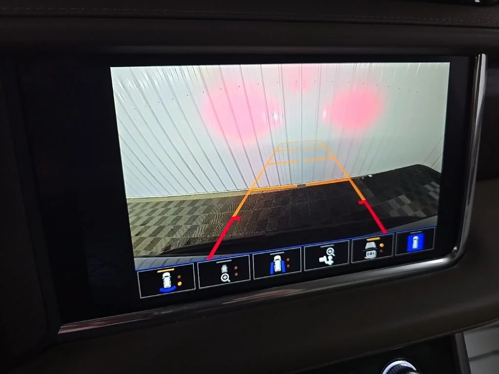 2023 GMC Yukon XL Denali - Photo 24