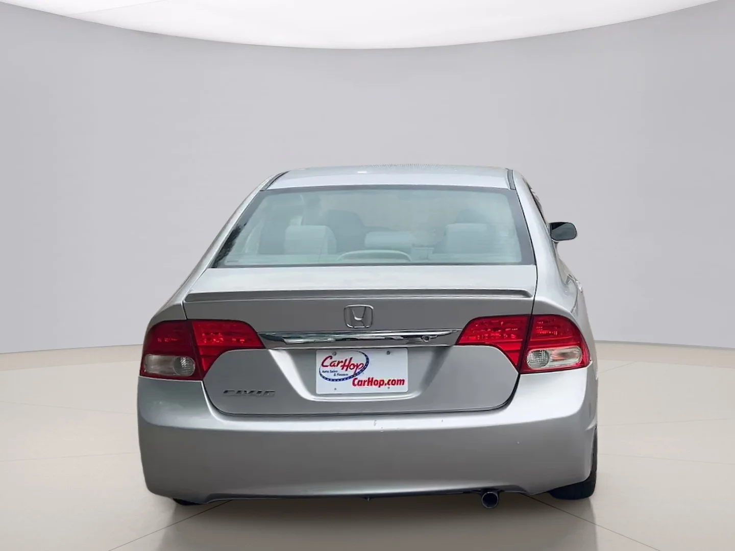 Used 2010 Silver Honda LX image 4