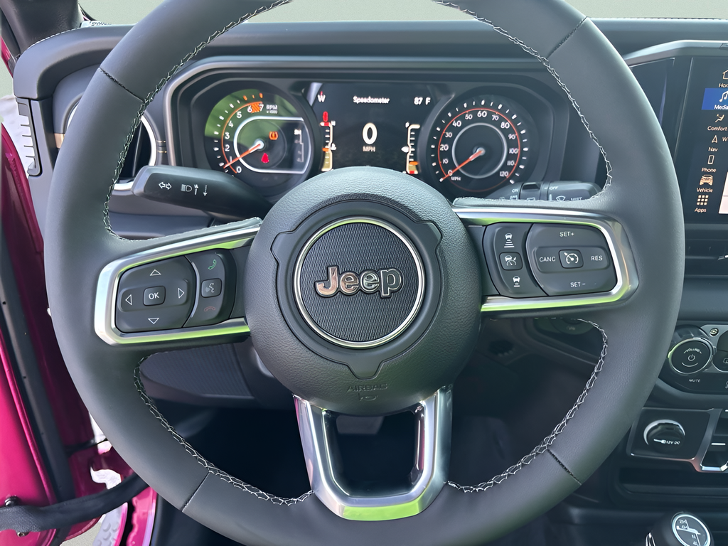 New 2026 Tuscadero Pearl-Coat Exterior Paint Jeep Sahara image 13