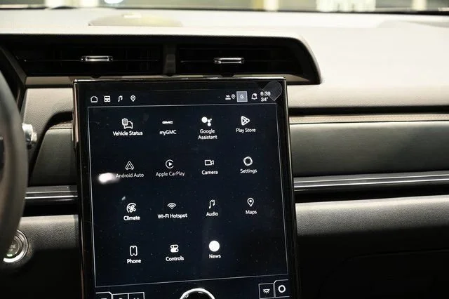 2026 GMC Terrain AT4 - Photo 15
