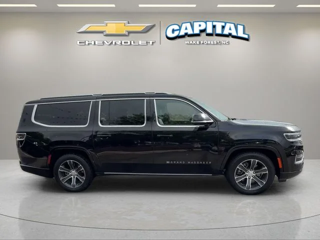 Used 2024 Black Jeep Base image 6