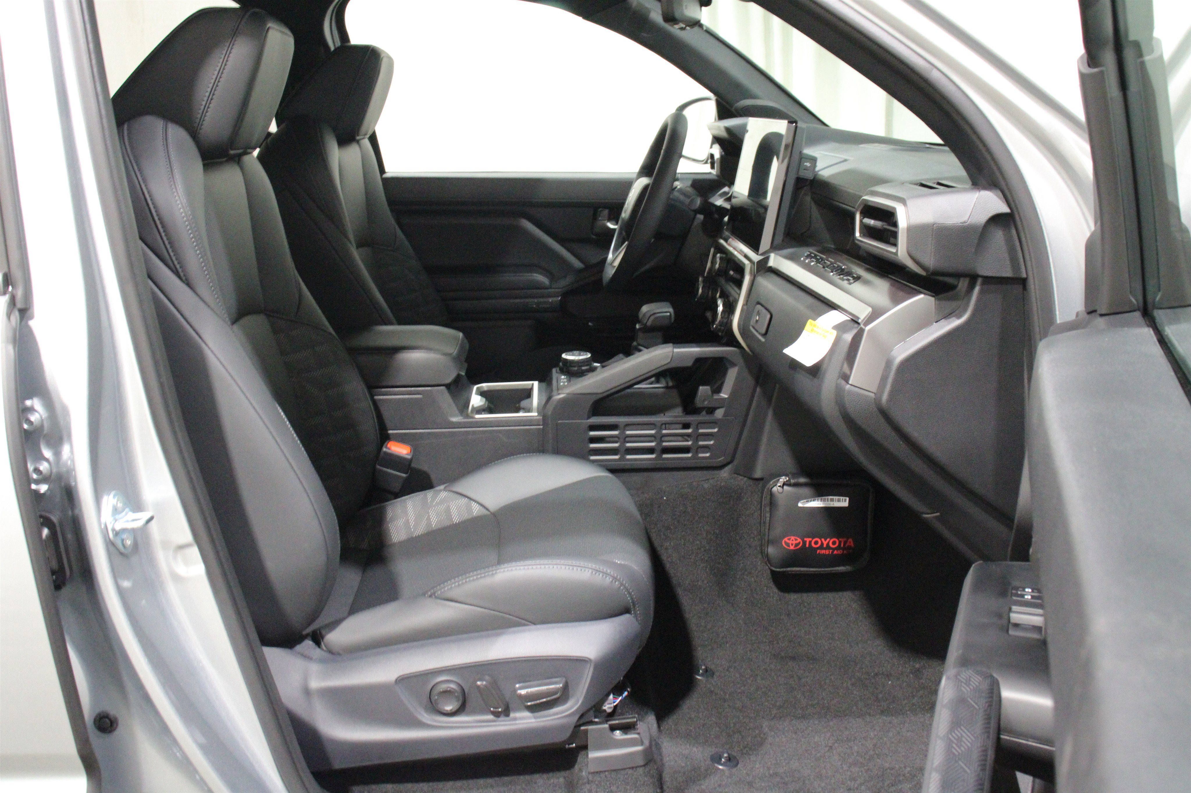 New 2026 Celestial Silver Metallic Toyota TRD Off Road Hybrid image 31