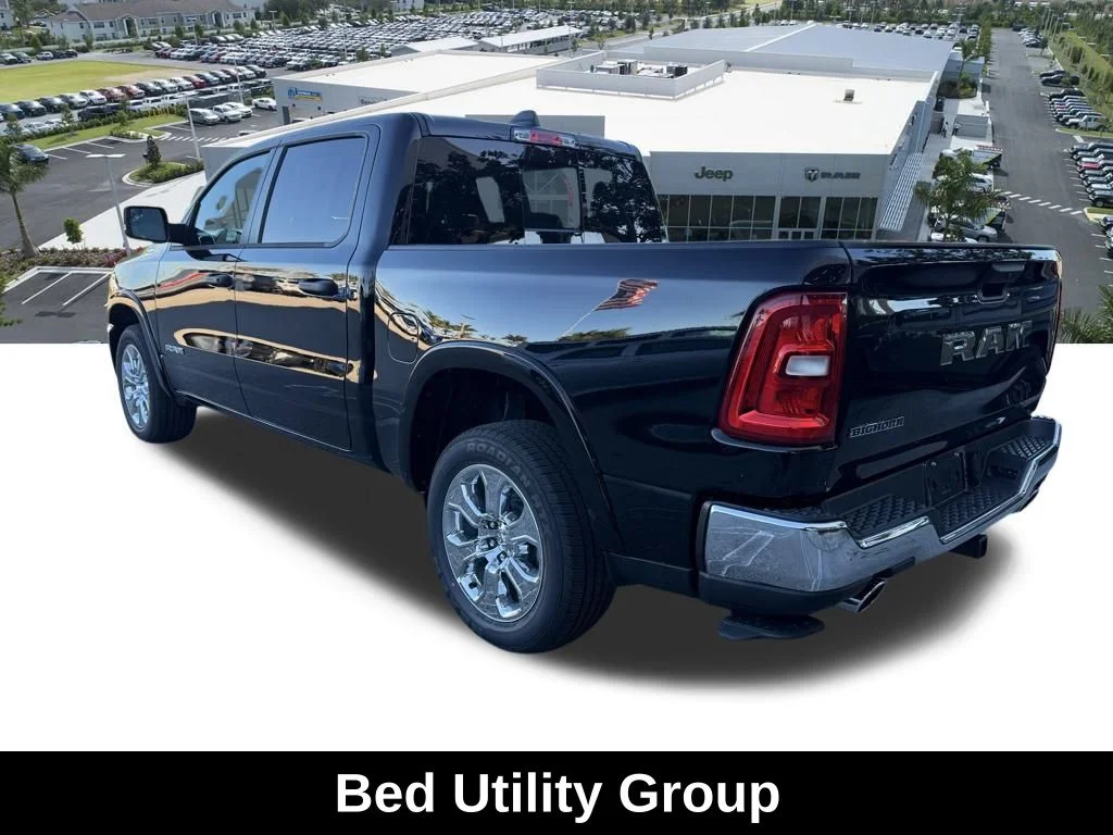 New 2026 Diamond Black Crystal Pearl-Coat Exterior Paint RAM Big Horn/Lone Star image 6