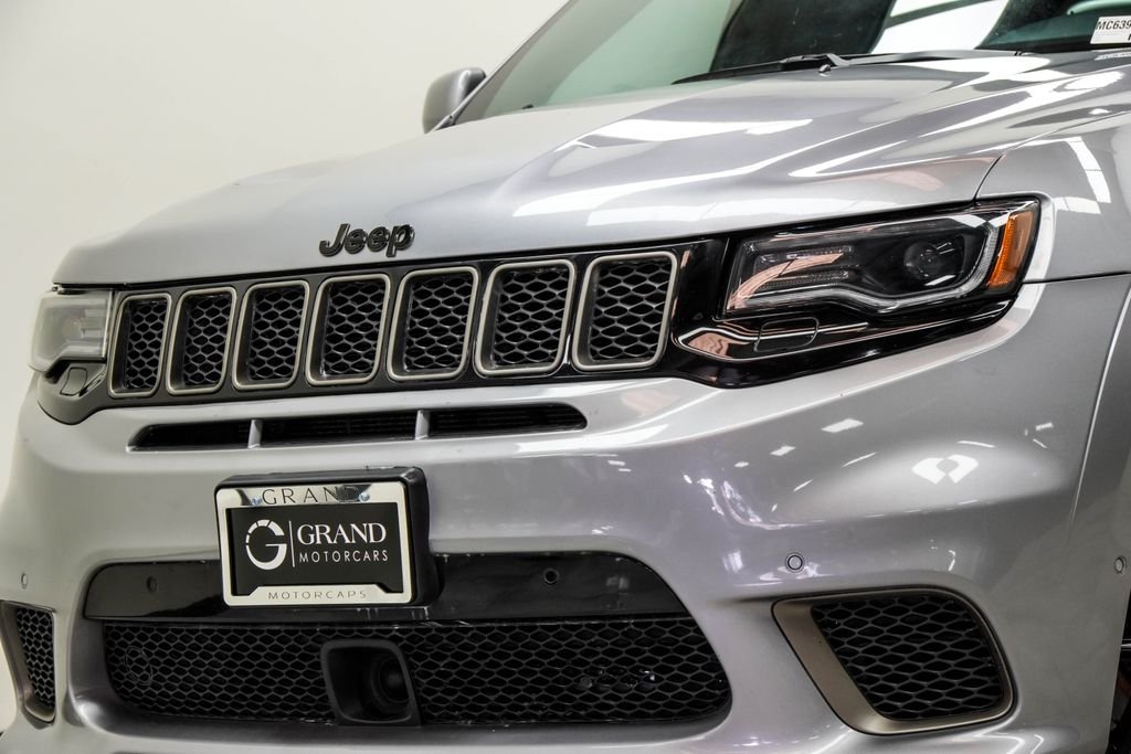 Used 2021 Silver Jeep Trackhawk image 2