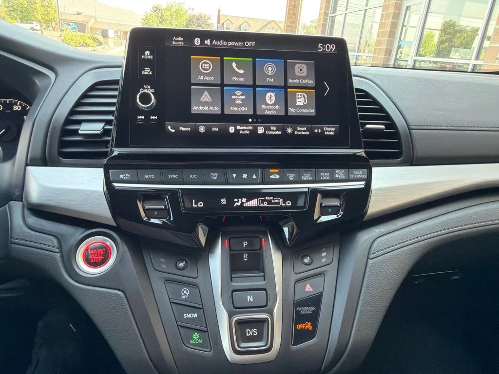 Used 2025 Black Honda EX-L image 20