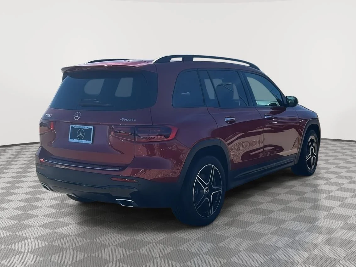 2025 Mercedes-Benz GLB Base - Photo 3