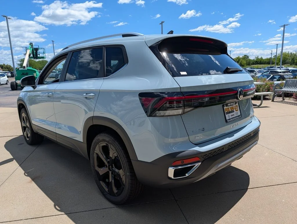 New 2026 Gray Volkswagen 1.5T SEL image 6