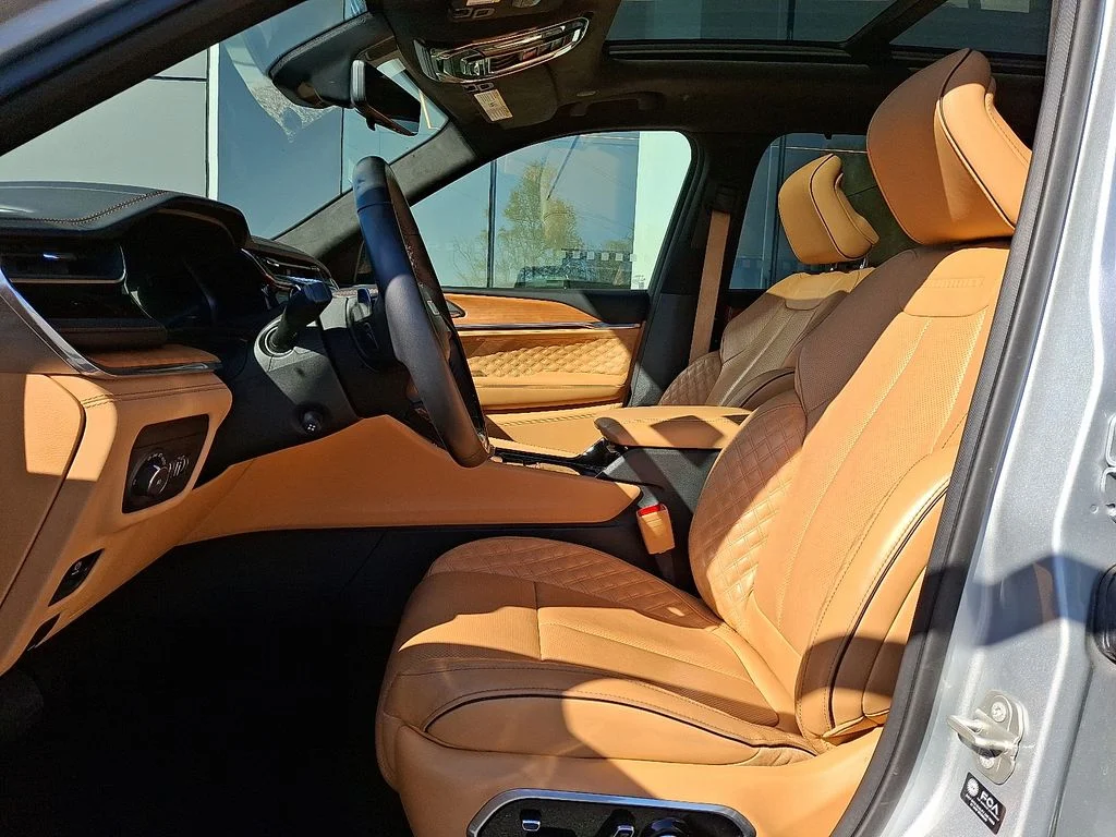 2023 Jeep Grand Cherokee Summit Reserve - Photo 12