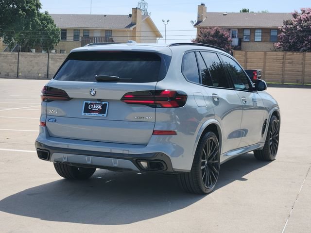 Used 2024 Gray BMW xDrive40i image 15