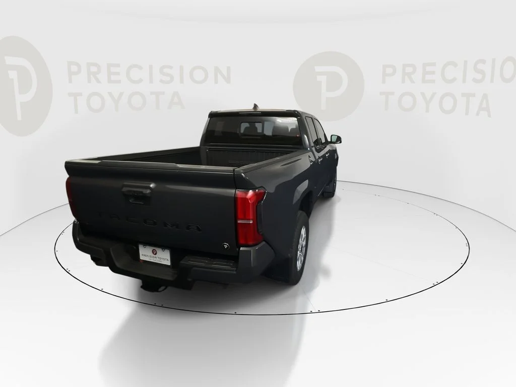 2026 Toyota Tacoma SR5 - Photo 17