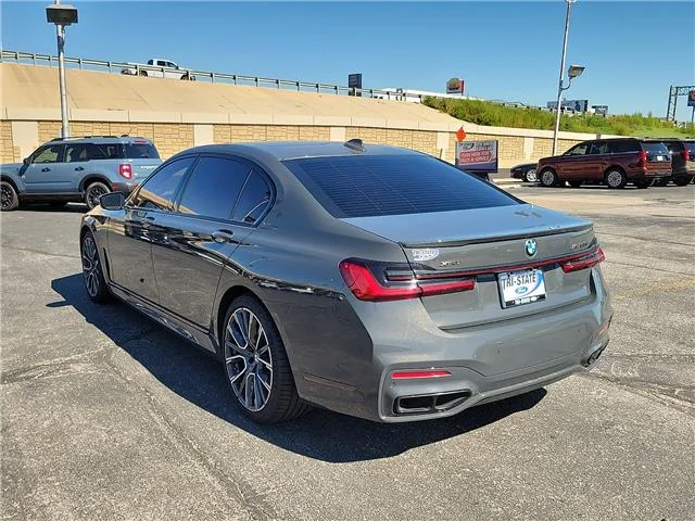 Used 2022 Dravit Gray Metallic BMW i xDrive All-wheel Drive image 3