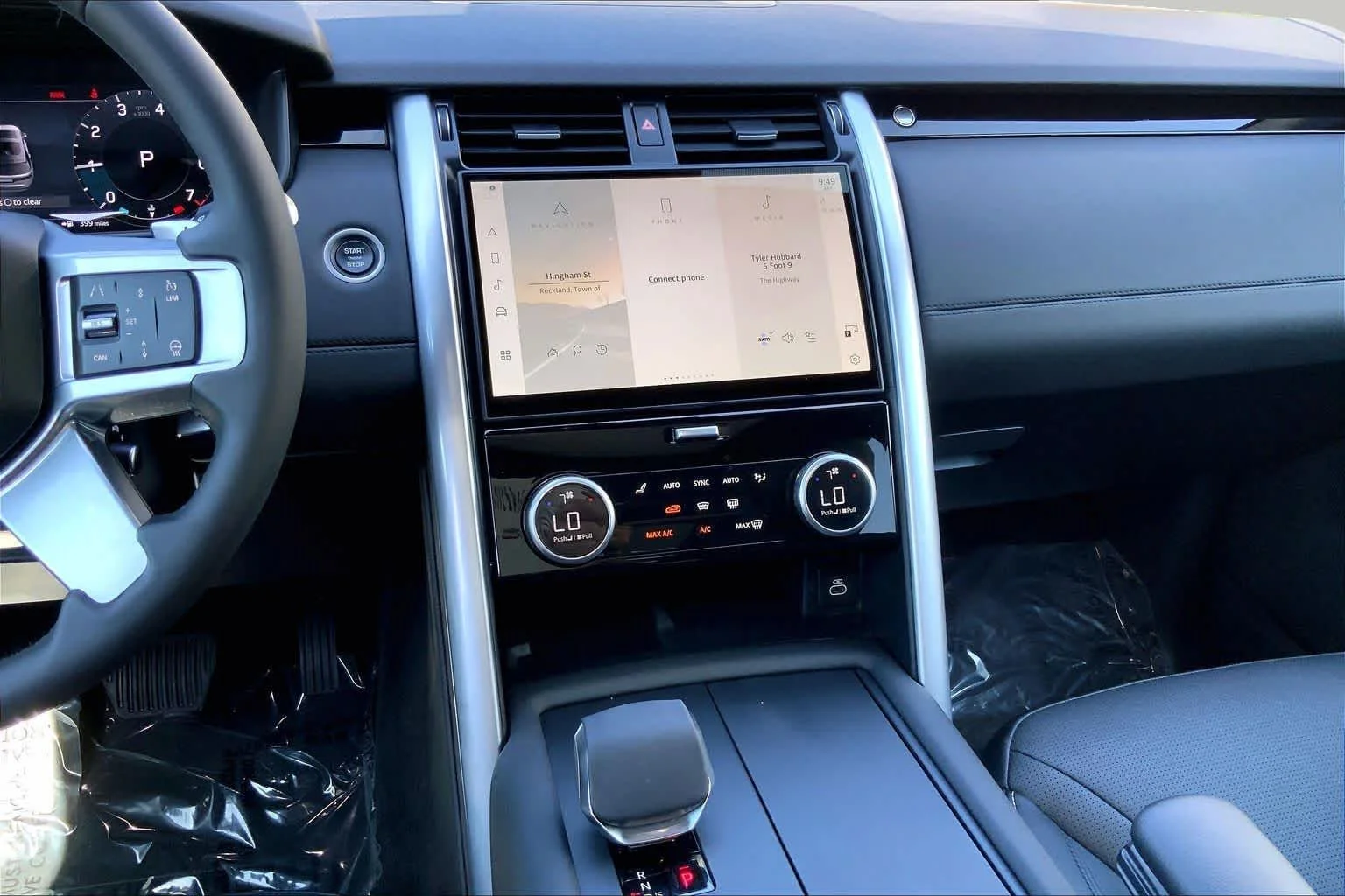 Pre-Owned 2025 Land Rover Discovery S