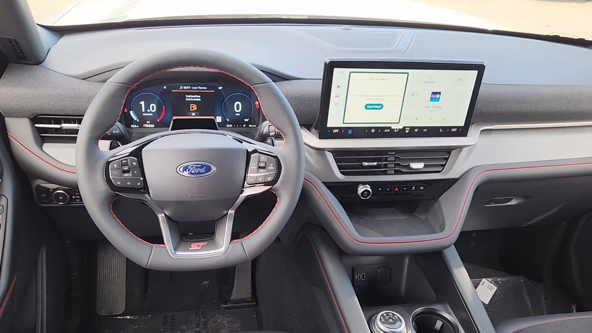 2026 Ford Explorer ST - Photo 16
