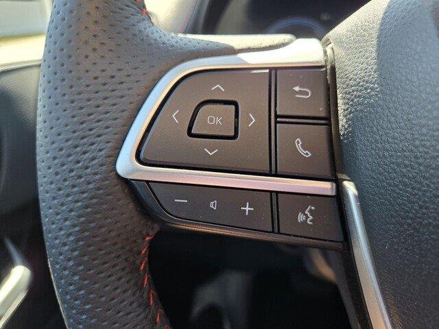 Used 2026 Heavy Metal Toyota XSE 7-Passenger image 13