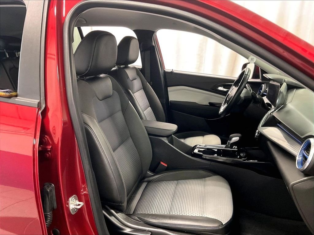 Used 2025 Red Chevrolet LT image 11