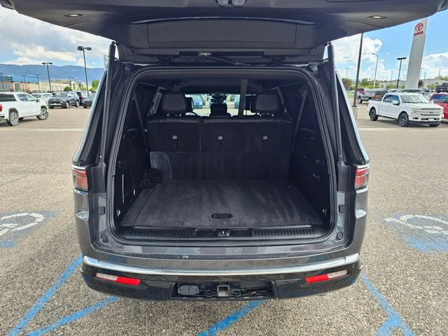 Used 2023 Gray Metallic Jeep Base image 7