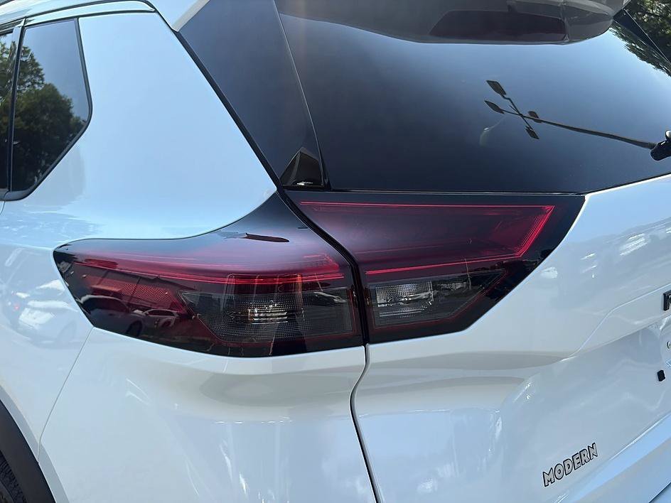 Used 2026 Everest White Pearl Tricoat Nissan Dark Armor image 44