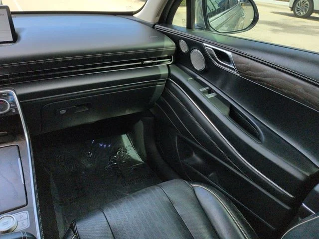 Used 2021 Silver Genesis 3.5T image 17