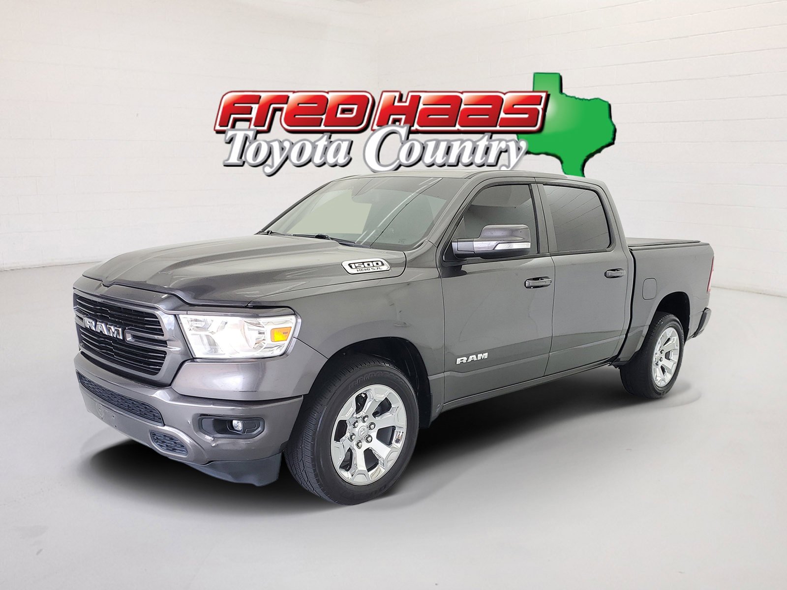 2019 RAM 1500 Big Horn/Lone Star Crew Cab 5'7's photo