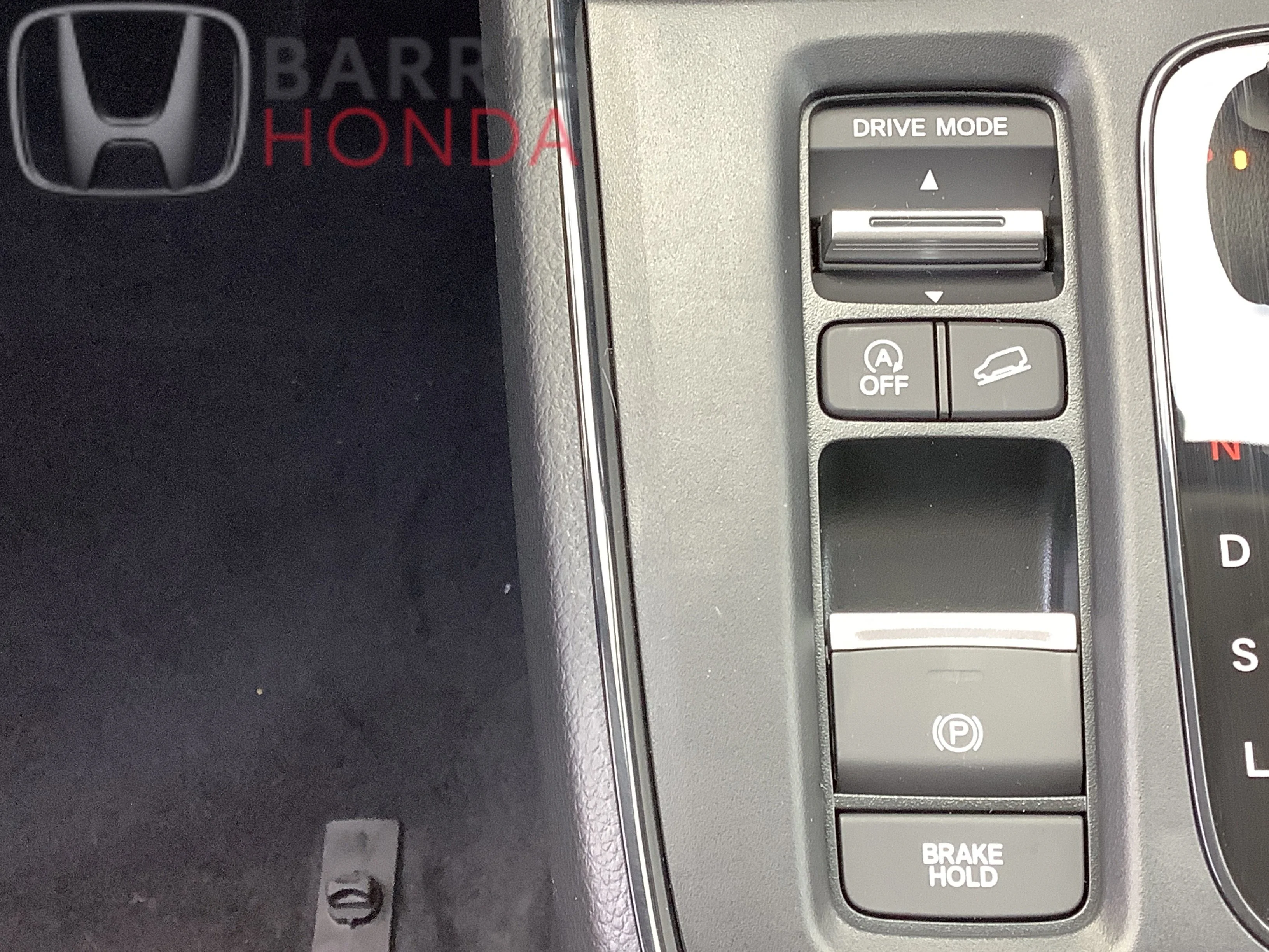 New 2026 Platinum White Pearl Honda LX image 15