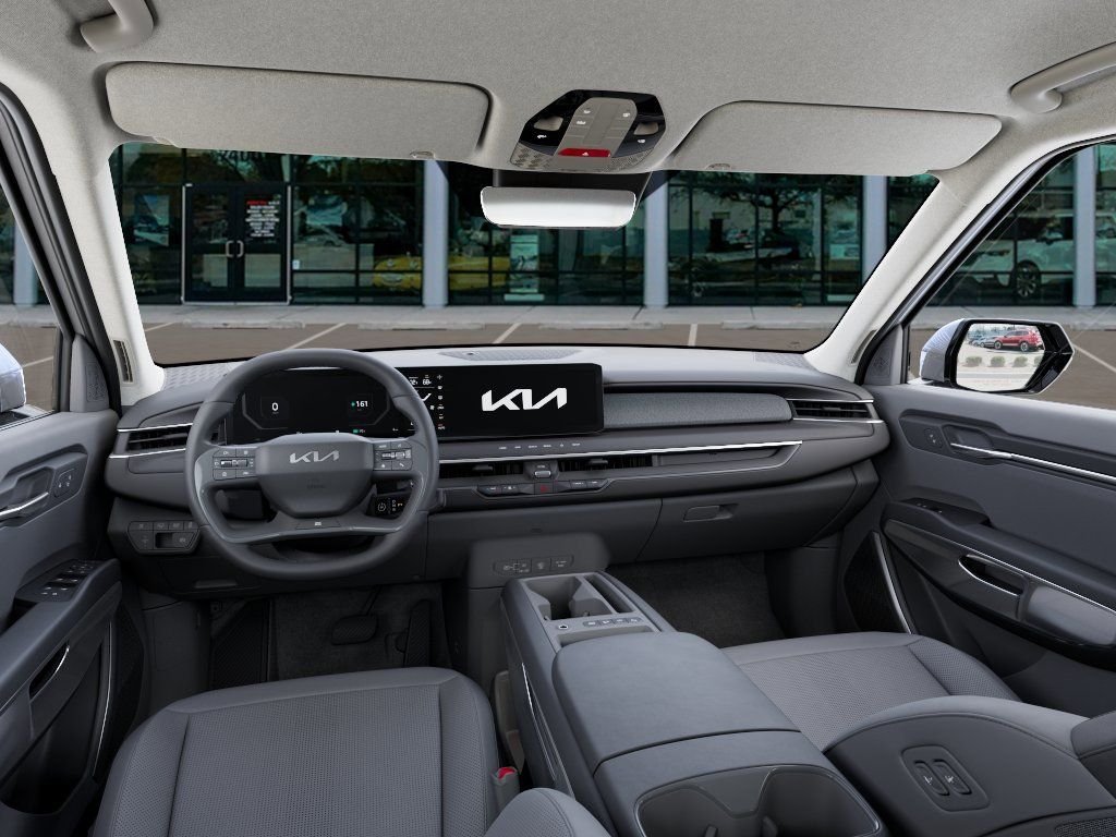 New 2026 White Kia Light image 14