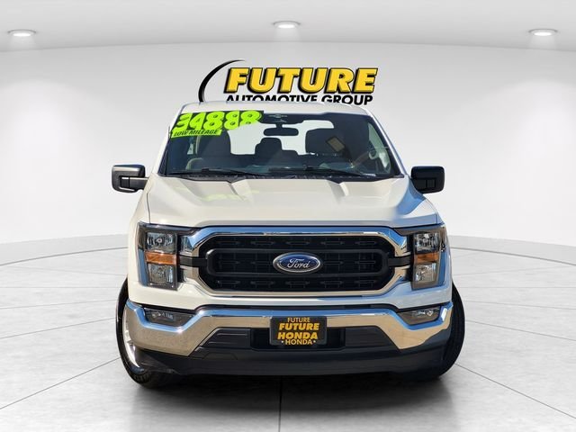 Used 2023 White Ford XLT image 2