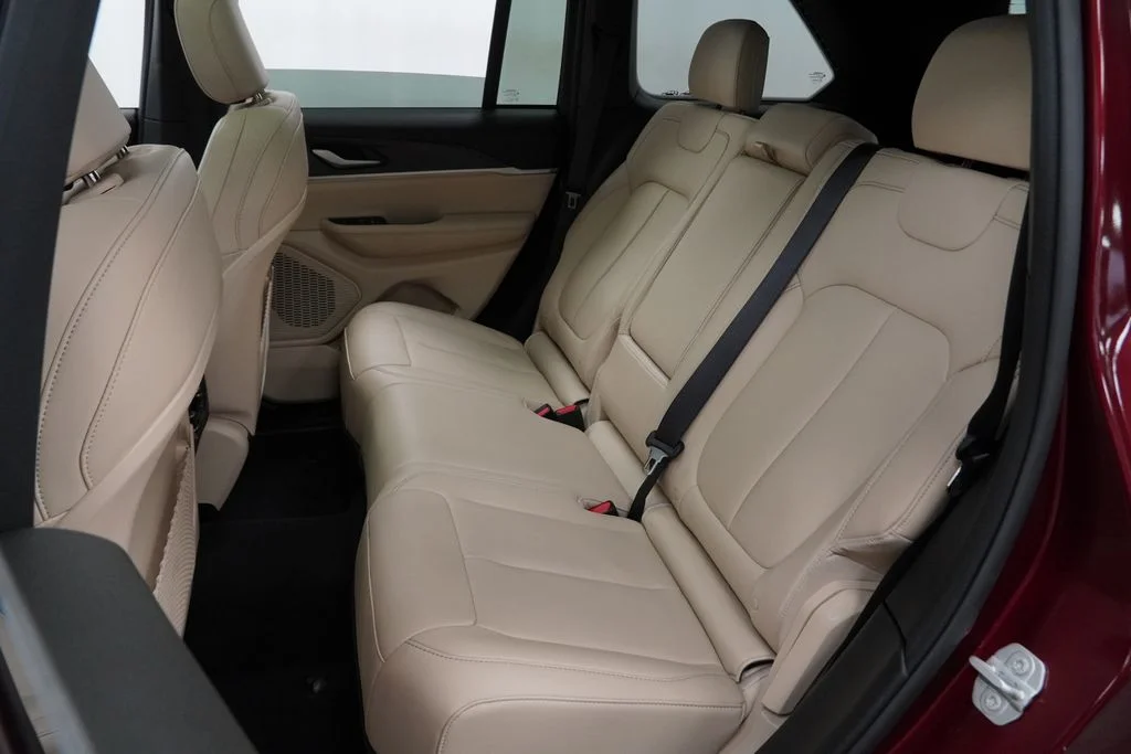 Used 2025 Red Jeep Limited image 18