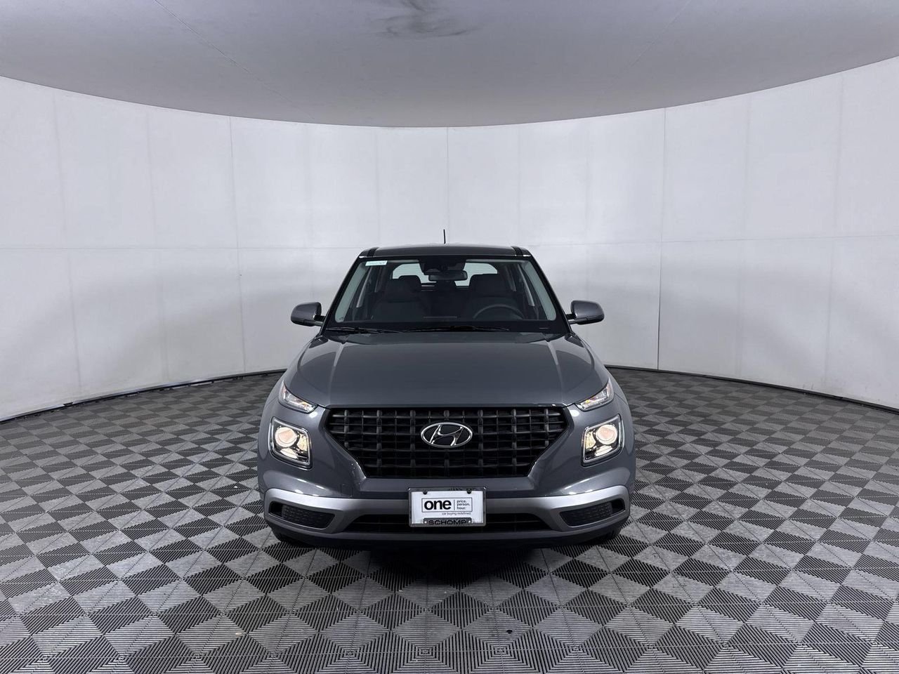 New 2026 Ecotronic Gray Hyundai SE image 2