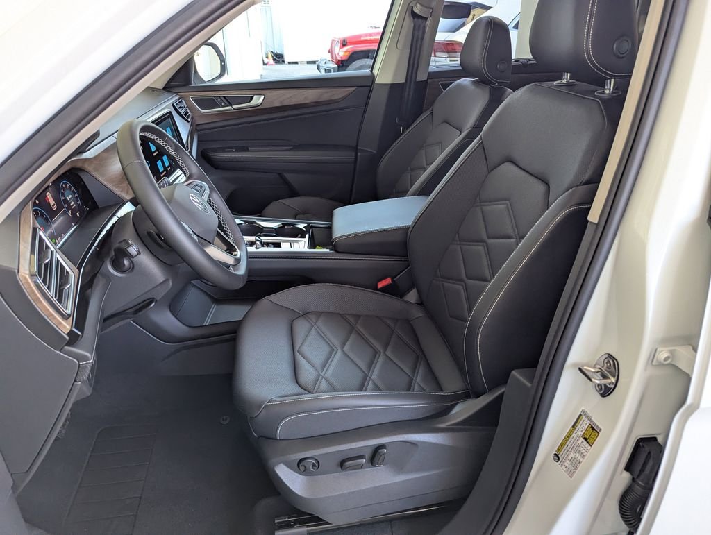 2026 Volkswagen Atlas SE w/Tech - Photo 12