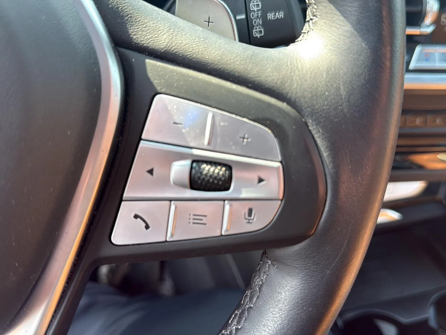 Used 2023 Dark Graphite Metallic BMW xDrive30i image 23
