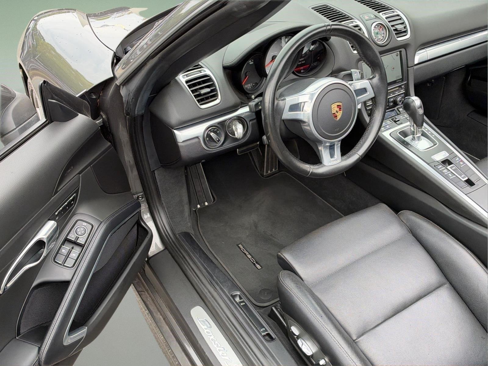 Used 2016 Agate Gray Metallic Porsche S image 13