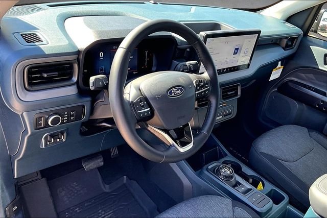 New 2025 Shadow Black Ford XLT image 6