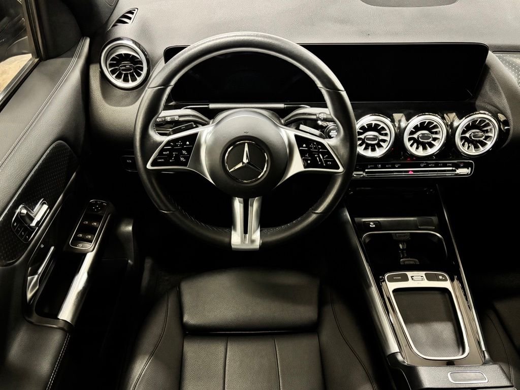Used 2025 Black Mercedes-Benz GLA 250 image 14