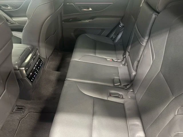 New 2026 White Lexus 700h Luxury image 12