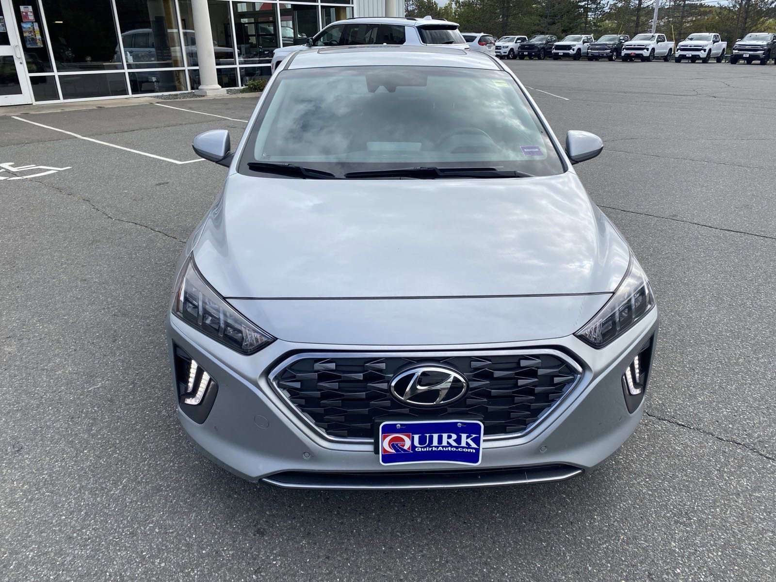 Used 2022 Stellar Silver Hyundai Limited image 7
