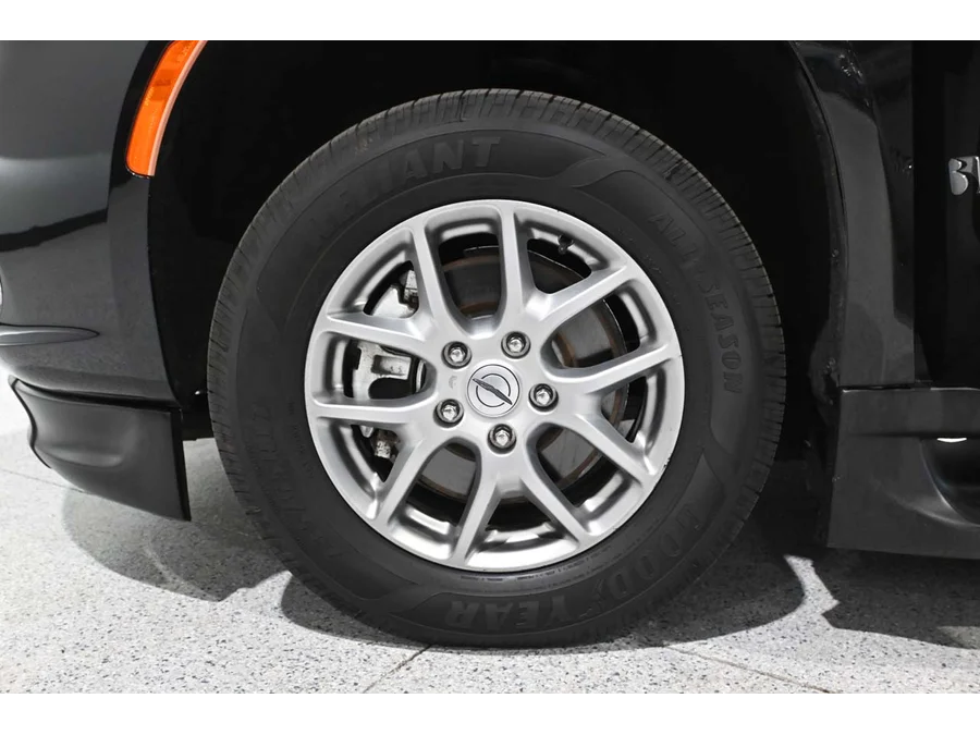 Used 2021 BLACK Chrysler Touring Mobility Handicap Van image 12