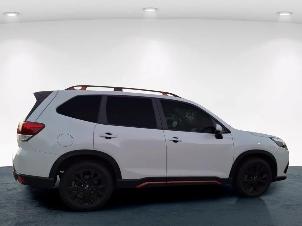 Used 2024 White Subaru Sport image 19