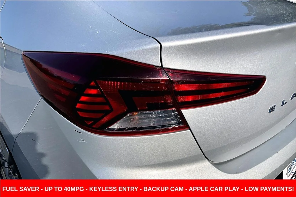 Used 2020 Silver Hyundai SEL image 27