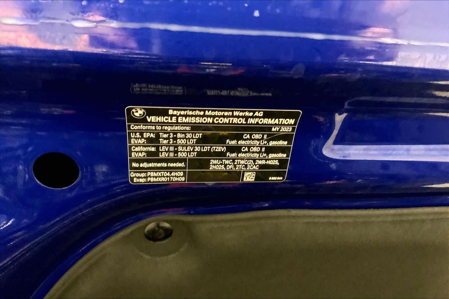 Used 2023 Marina Bay Blue Metallic BMW  image 31