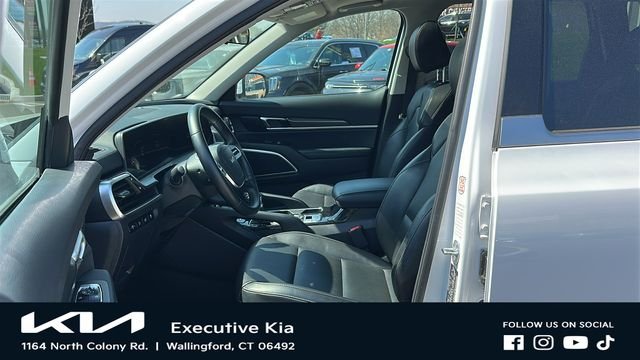 Certified Used 2025 White Kia S image 9