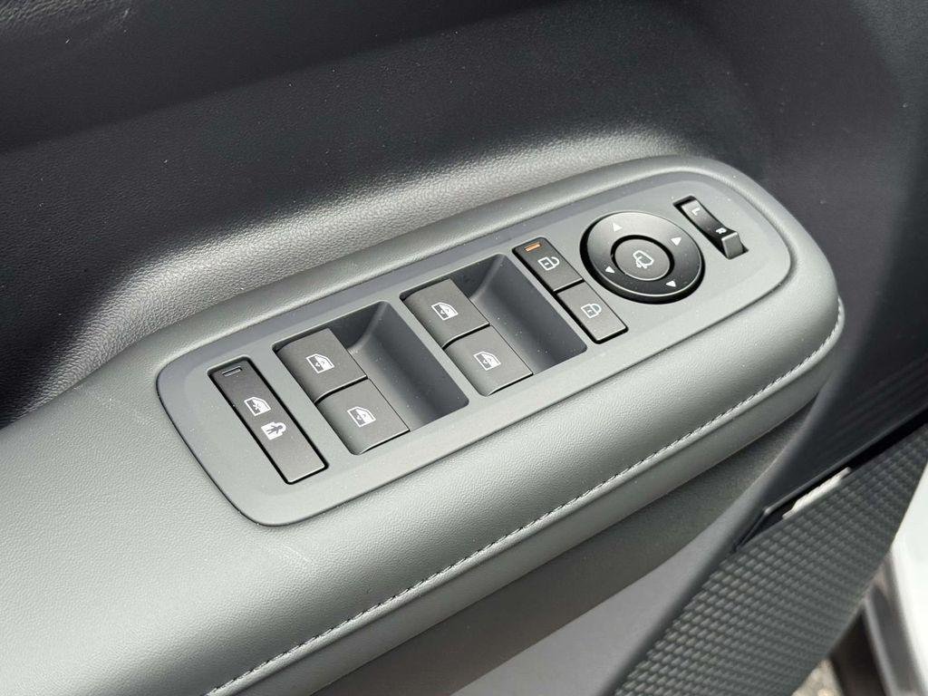 New 2026 Shimmering Silver Pearl Hyundai Calligraphy AWD image 29