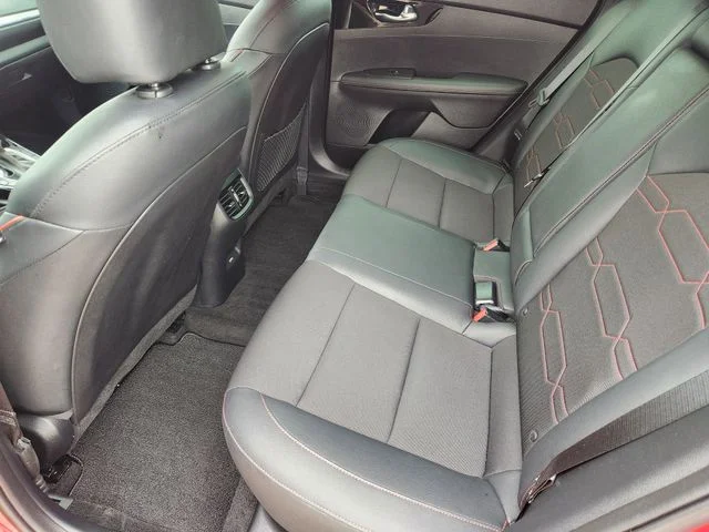 2024 Kia Forte GT - Photo 30