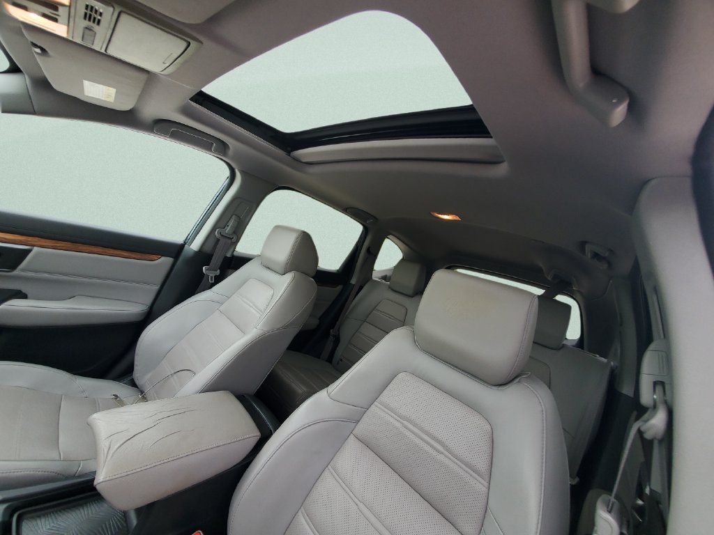 Used 2017  Honda EX-L image 17